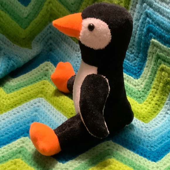 Stuffed Animal Penguin - Steven Smith Stuffed Animals Inc Black White Orange - Picture 3 of 7